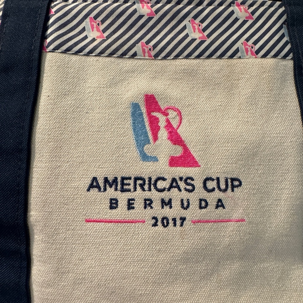 2017 America’s Cup limited edition bag